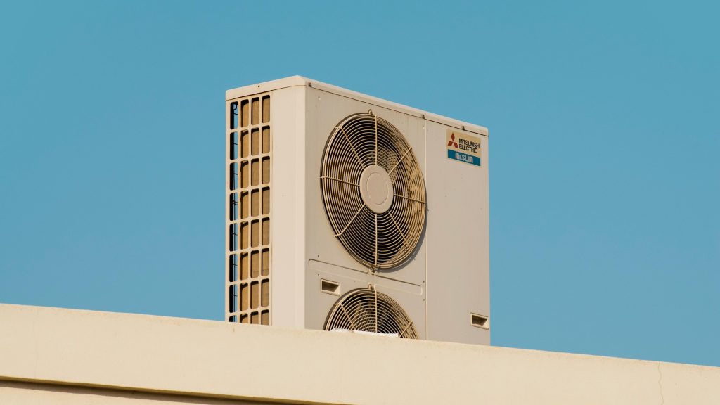 Beat the Heat: 5 Surprising Factors to Choose the Best Office AC